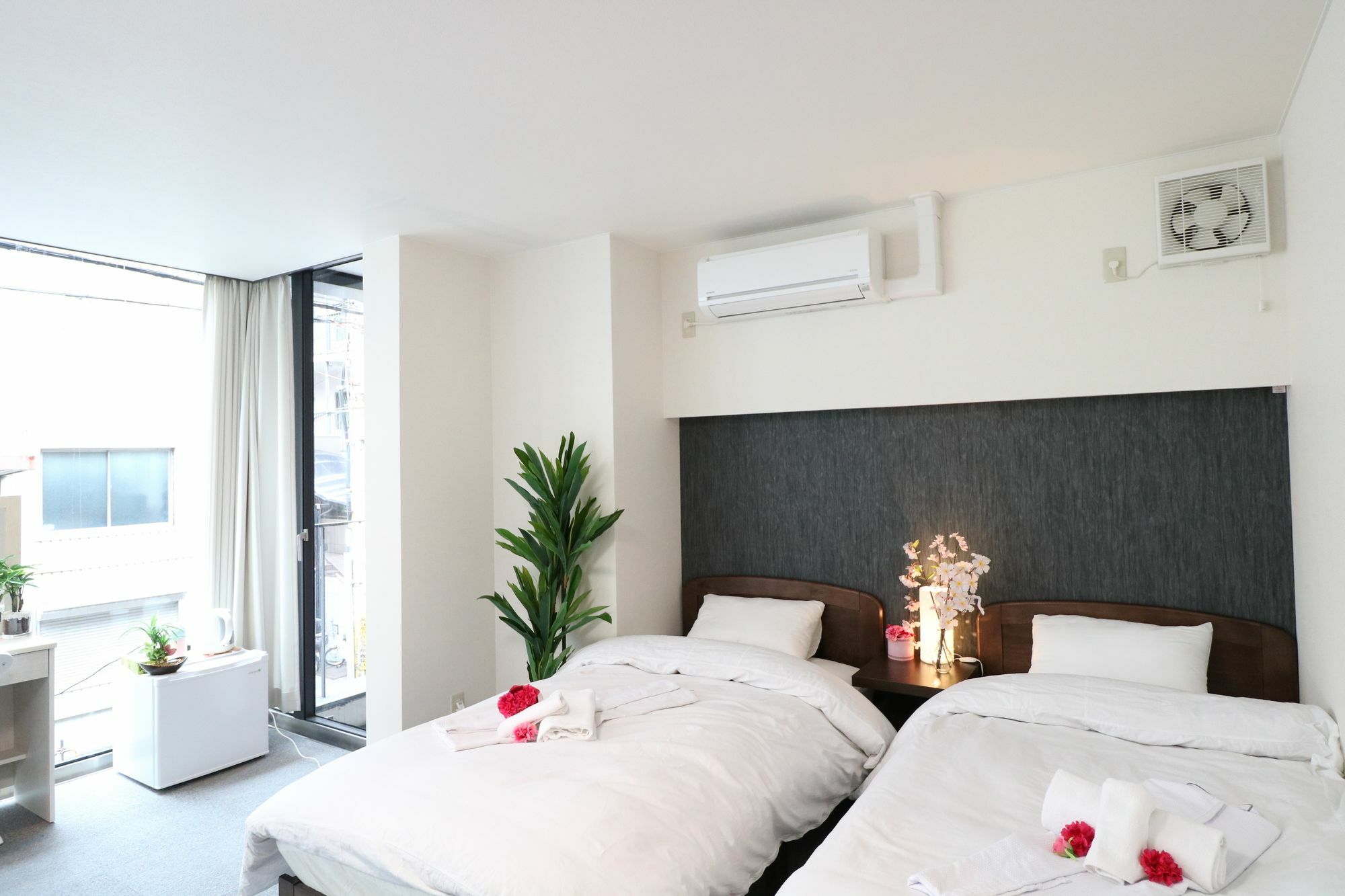 אוסקה Sakuragawa Riverside Hotel מראה חיצוני תמונה